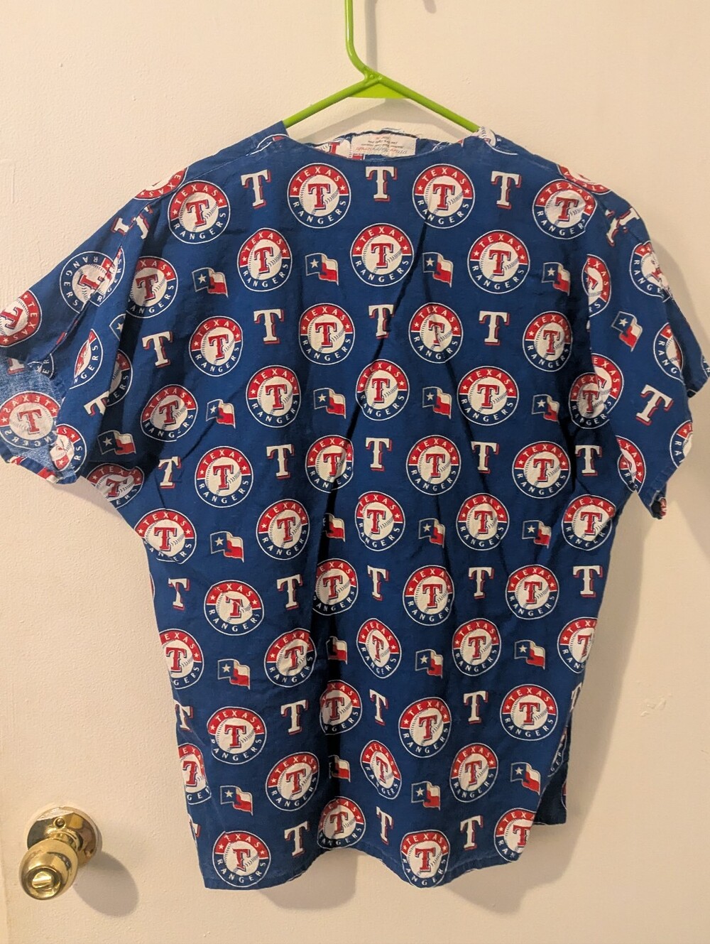 Texas Rangers Scrub Top - Picture 7 of 7